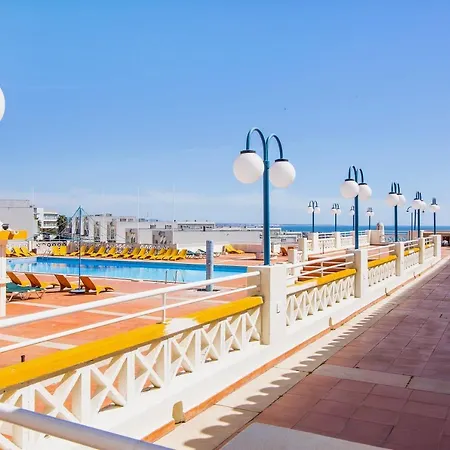 Apartmento Jardim 2 דירה *
